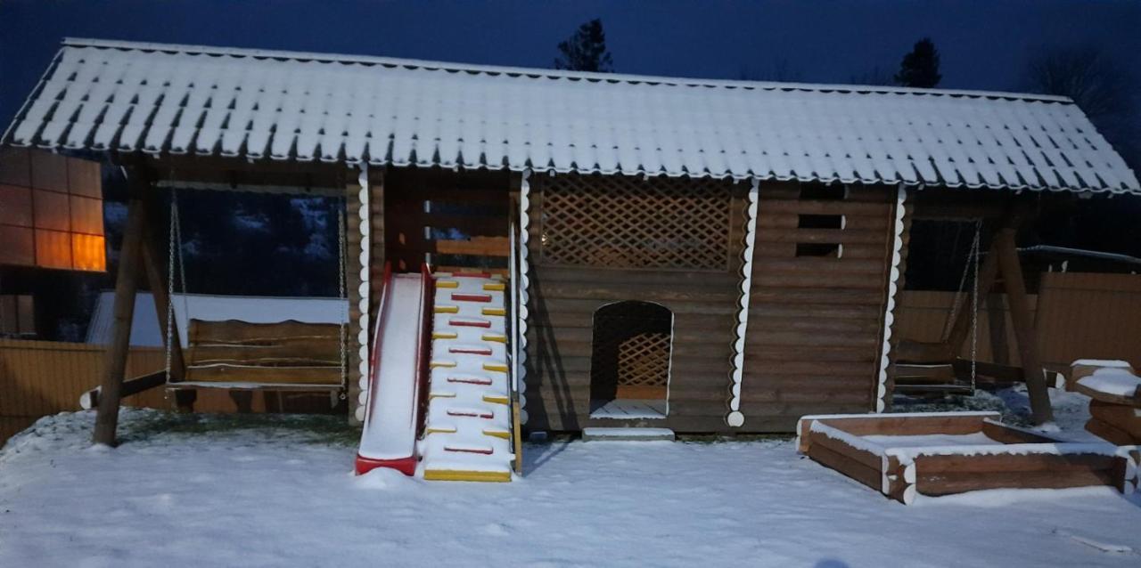 Mountain Dew Hotel Belasovitsa Eksteriør billede