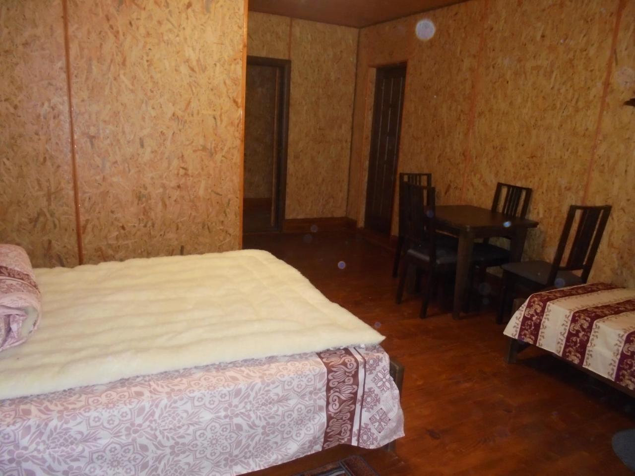 Mountain Dew Hotel Belasovitsa Eksteriør billede