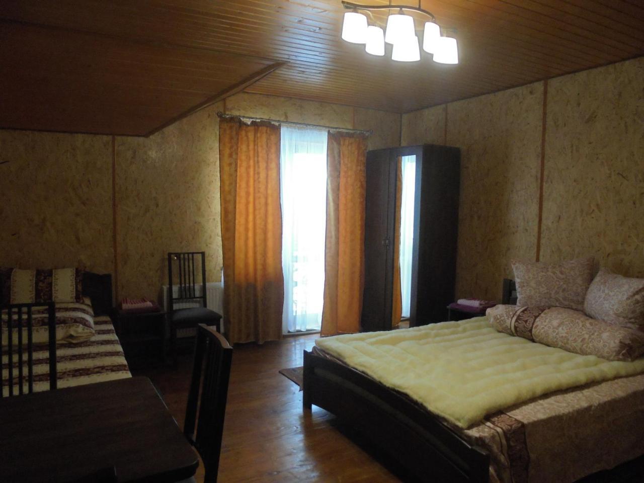 Mountain Dew Hotel Belasovitsa Eksteriør billede