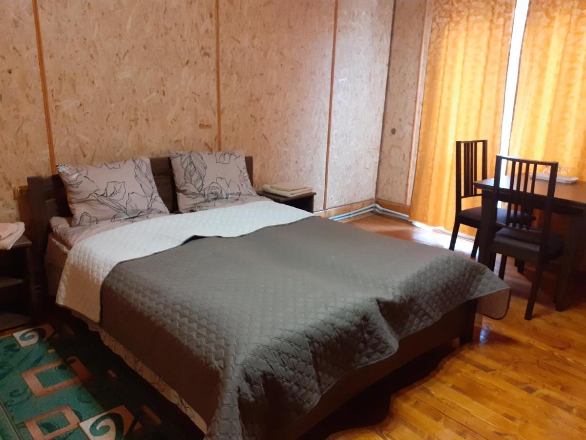 Mountain Dew Hotel Belasovitsa Eksteriør billede